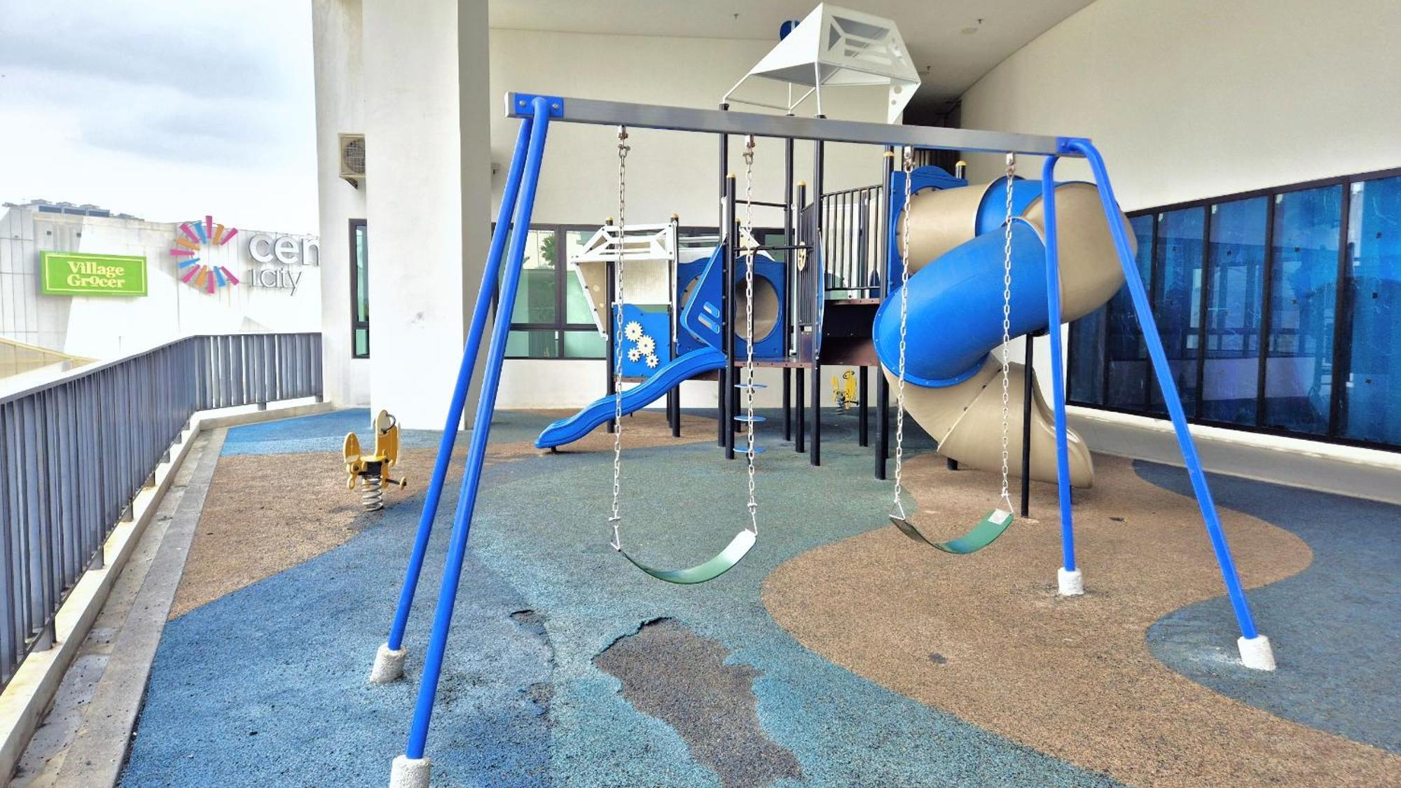 Apartment 9pax 2r2b Family Suite, I-city, I-suite, Hyde, Beside Theme Park, Wifi 50-55