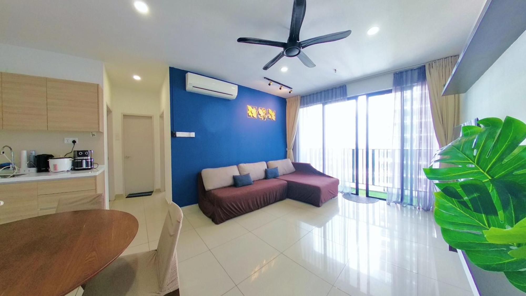 9pax 2r2b Family Suite, I-city, I-suite, Hyde, Beside Theme Park, Wifi 50-55