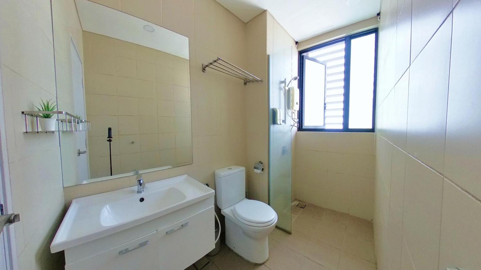 Apartment 9pax 2r2b Family Suite, I-city, I-suite, Hyde, Beside Theme Park, Wifi 50-55