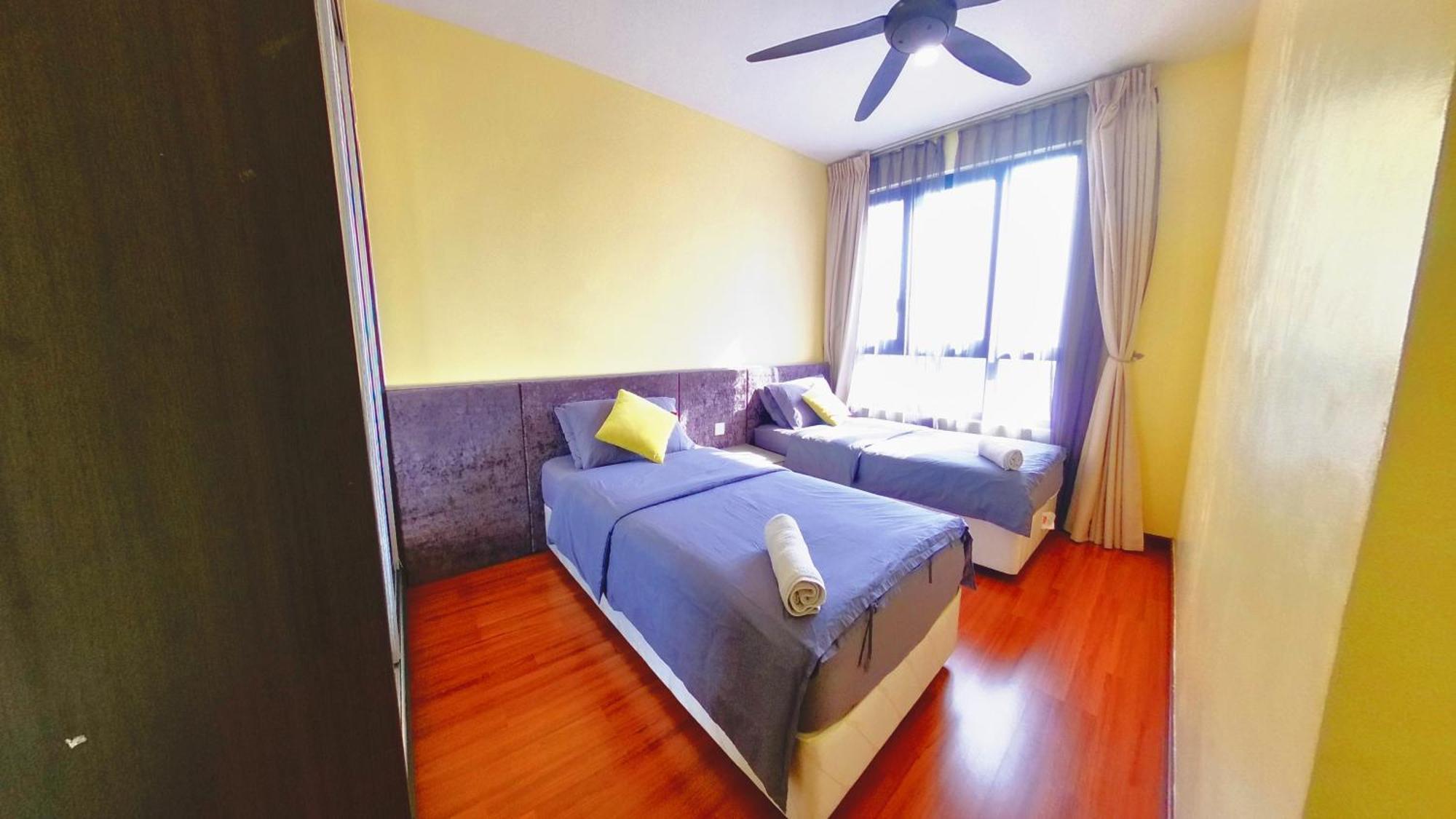 Apartment 9pax 2r2b Family Suite, I-city, I-suite, Hyde, Beside Theme Park, Wifi 50-55